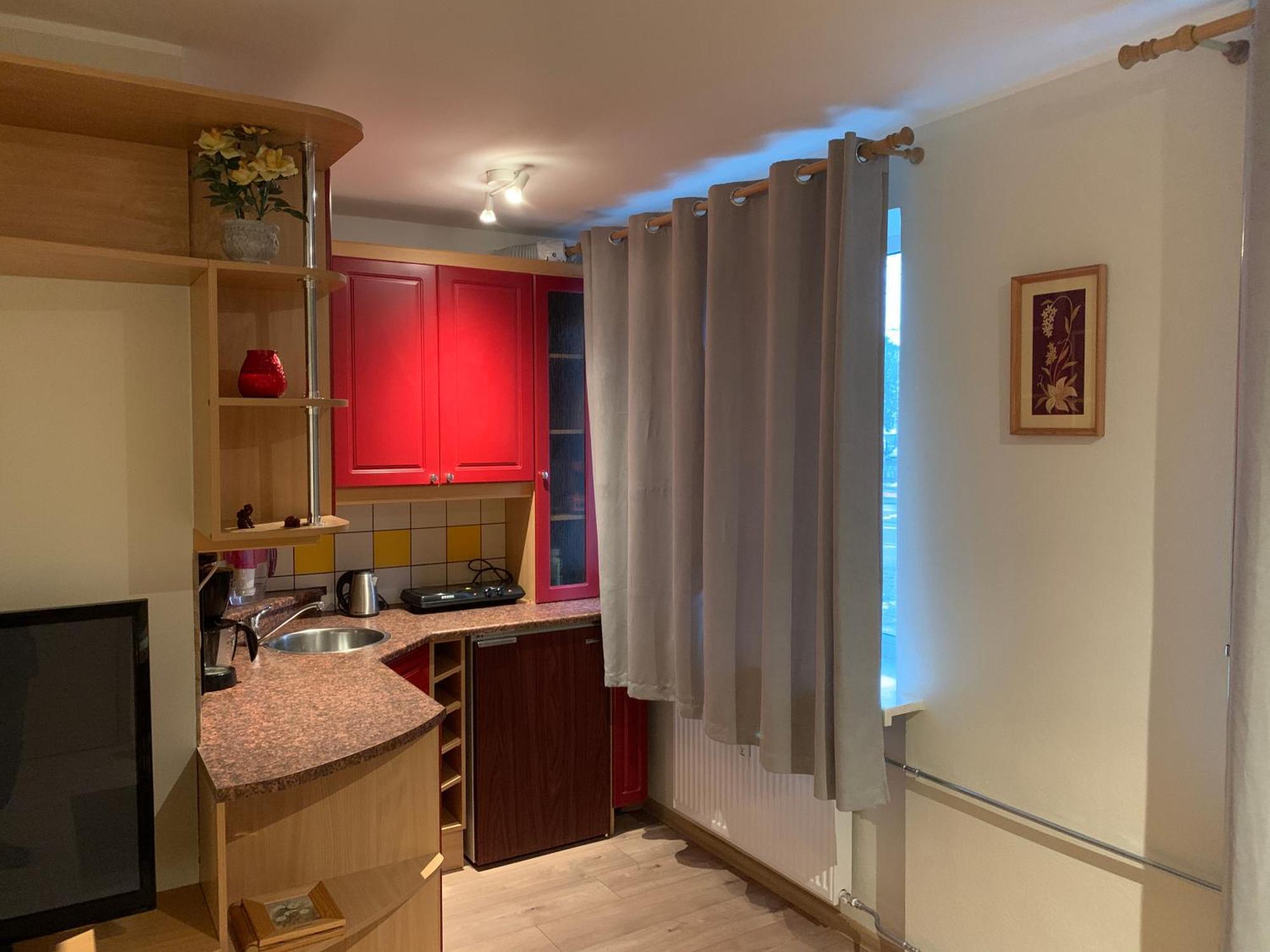 Dikol Two-Room Apartment-Self Check-In & Free Parking Near City Center 탈린 외부 사진
